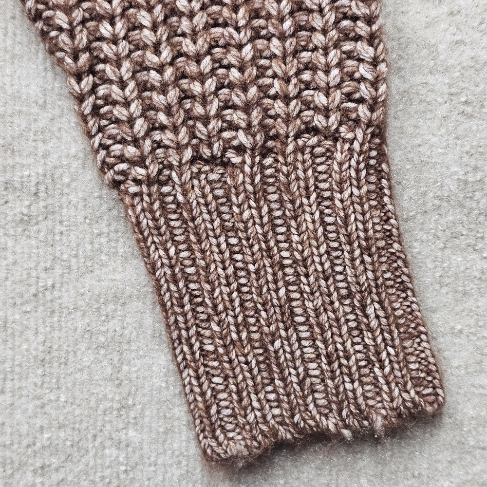 Offline by Aerie Oversized Chunky Knit Crew Neck Sweater – Size Medium – NWT - Picture 7 of 13